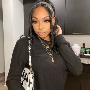 Meet your Posher, Taylor